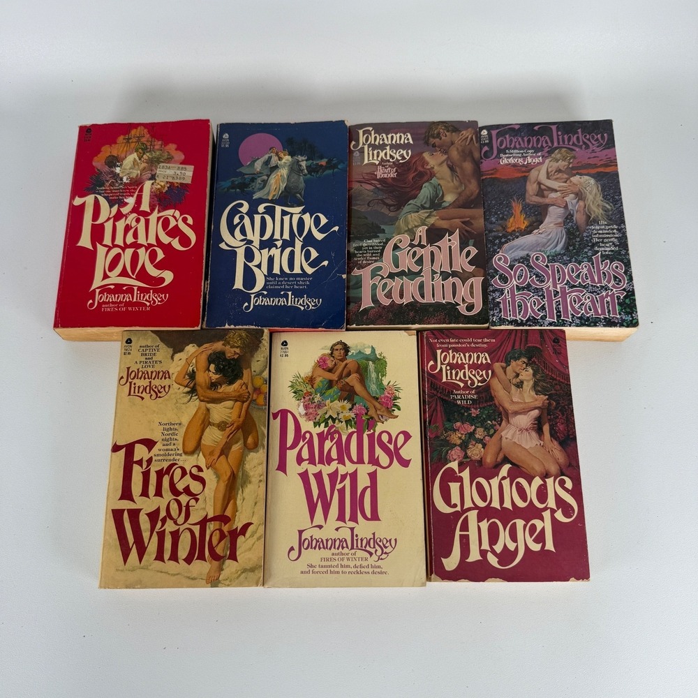 Lot 7‎ Vintage Avon Historical Romance Paperbacks Johanna Lindsey TITLES LISTED